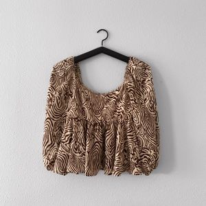 MOON RIVER GEO PRINT EMPIRE WAIST BLOUSE